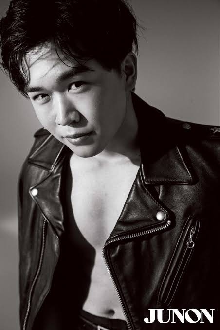 鈴木福、20歳の誕生日に初のフォトエッセイ発売！　両親、亀梨和也との対談企画も