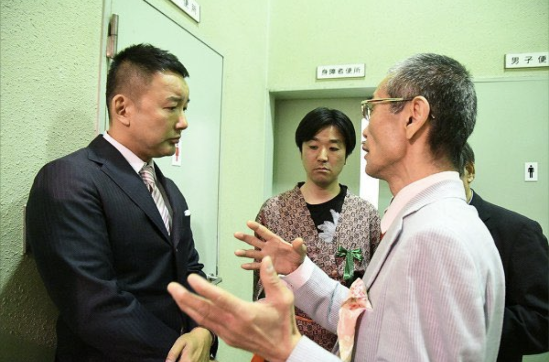 つばさの党 代表ら3人を逮捕「選挙の自由妨害」の疑い 警視庁