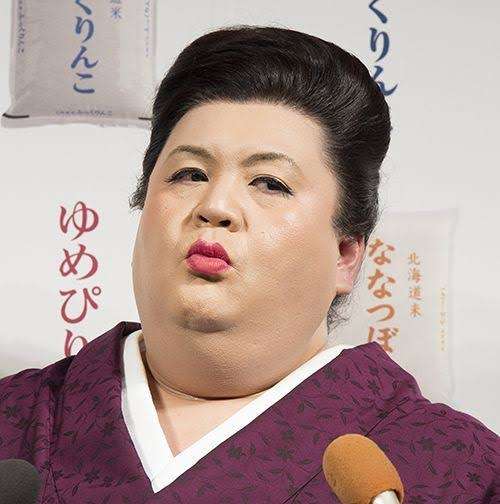 “スケスケ成人式コーデ”が物議のモデル、「3度見される服」を披露　「コレは見ちゃうわ」「洗っても大丈夫なのか」の声