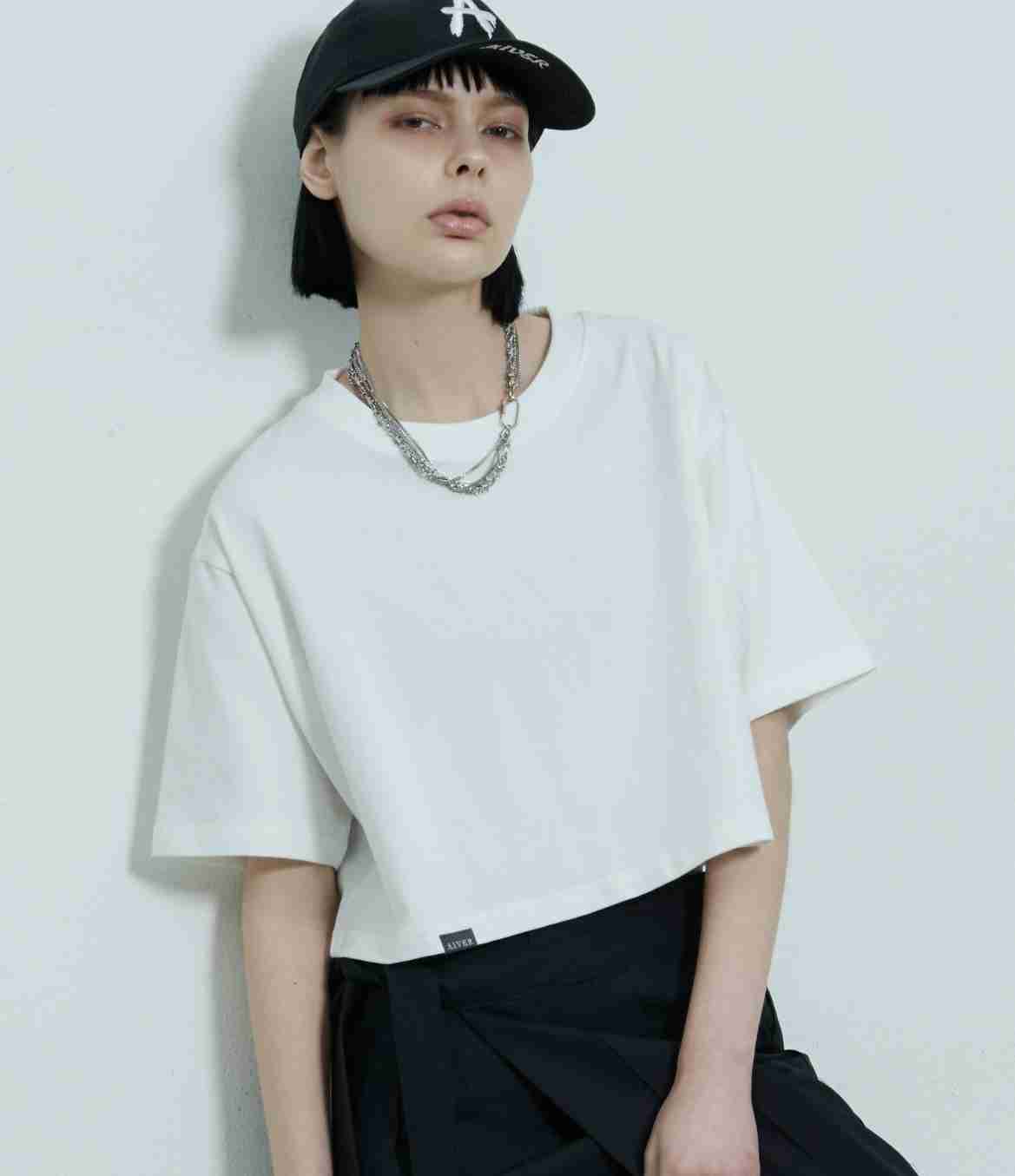 白Tシャツ