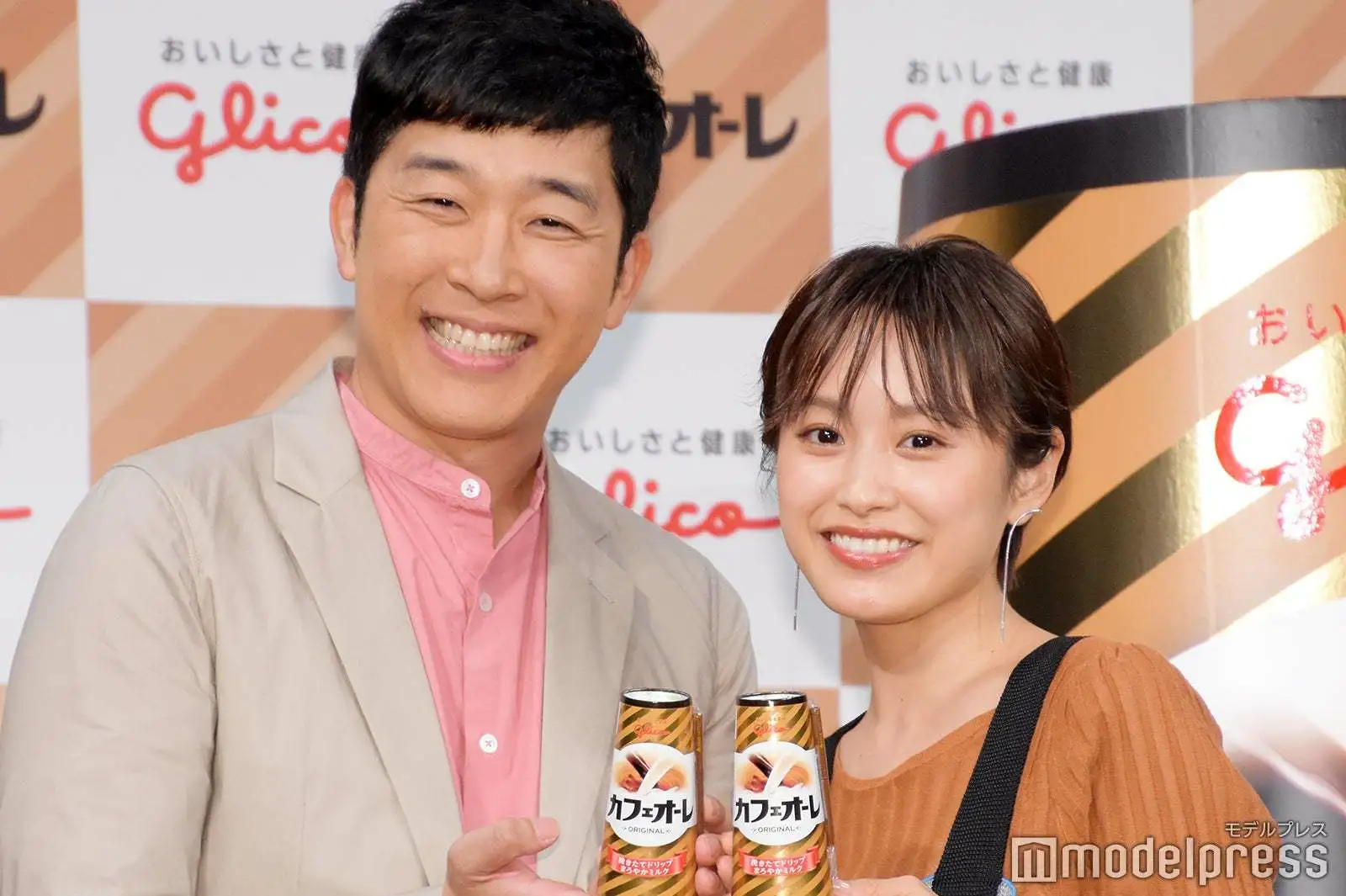 芸能人カップルの画像を貼るトピ