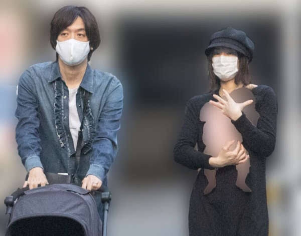 芸能人カップルの画像を貼るトピ