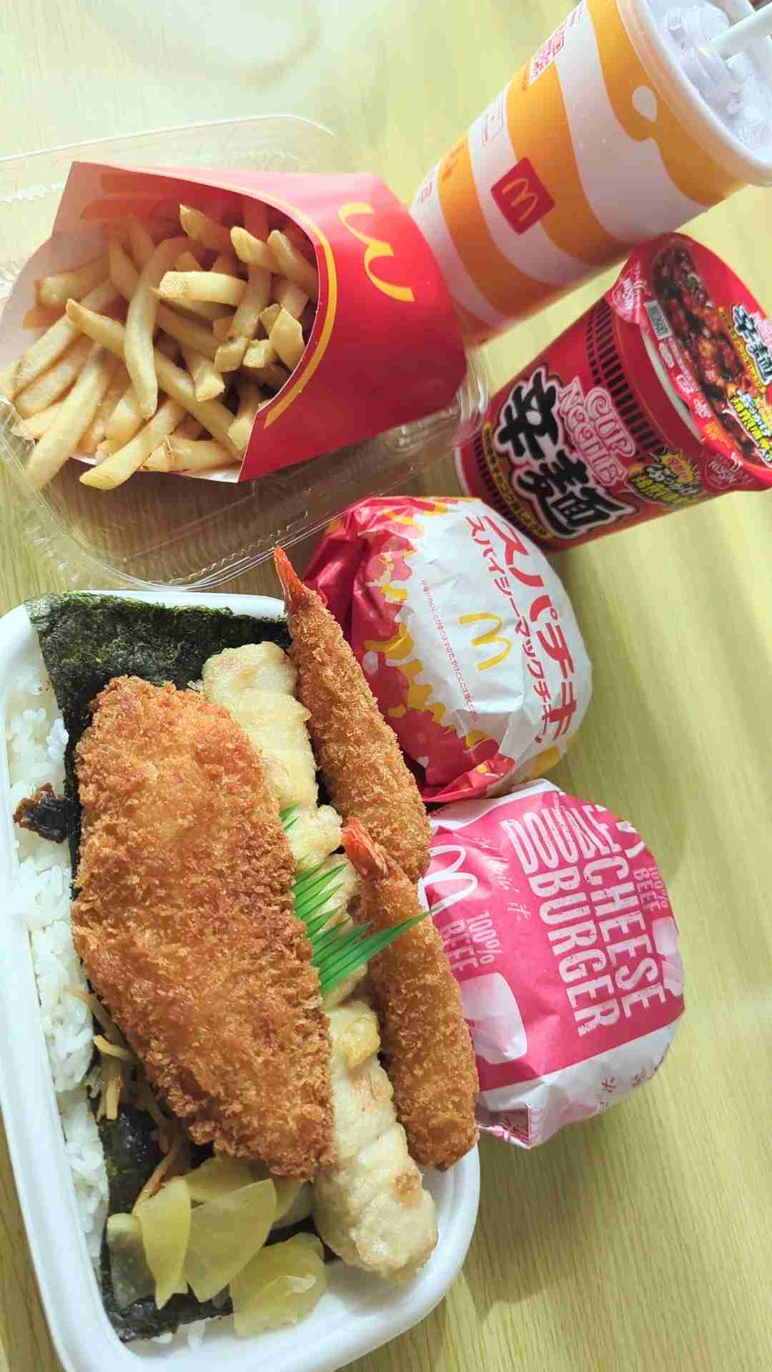 【深夜の飯テロ】スマホに入ってる食べ物画像見せて！Part14