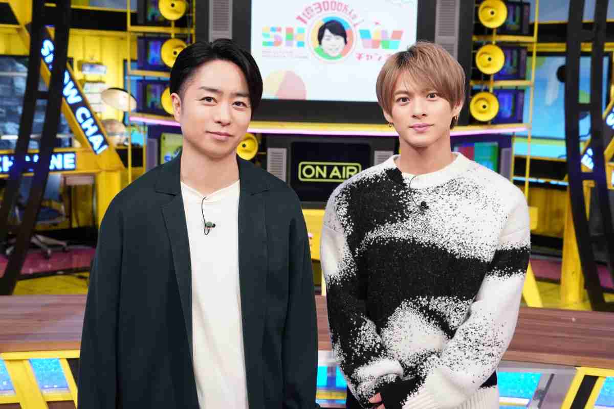 どうなってんの!? 平野紫耀、ジャケットを脱いだムキムキ姿に「す、すげえ」「その筋肉ヤバイ」