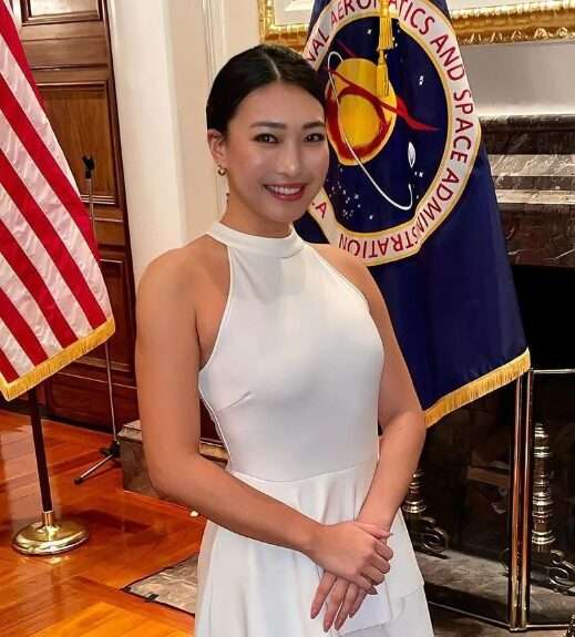 3代目バチェロレッテは東大卒・元官僚の才女「バチェロレッテ・ジャパン」