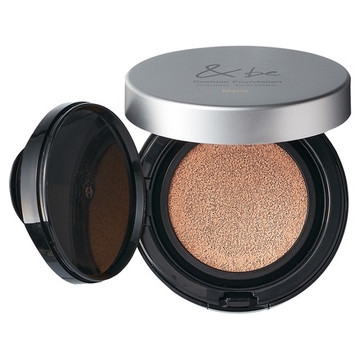 真夏の暑い日に優秀なコスメが知りたい!