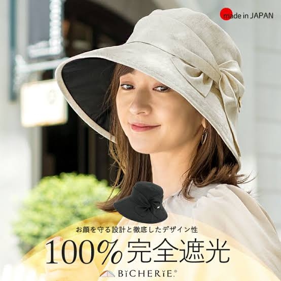 帽子をかぶると急にオバさんっぽくなる人の特徴。40代女性が選んではないけない“2大帽子”は