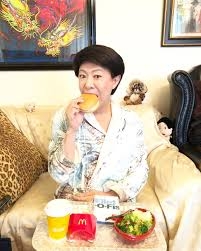 A型は美川憲一、B型はマツコ、O型は武田鉄矢、AB型はIKKO言葉で話すトピ part9