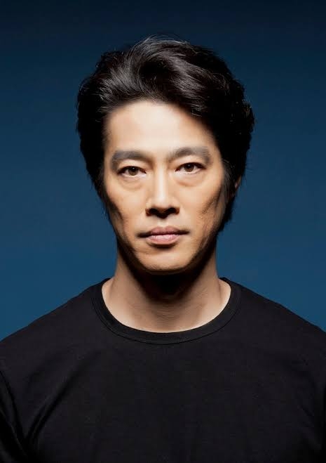 堤真一さんについて話しませんか?