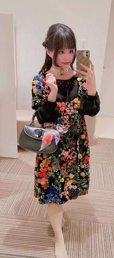 ハイブランドを着こなす有名人の写真📸 Part2