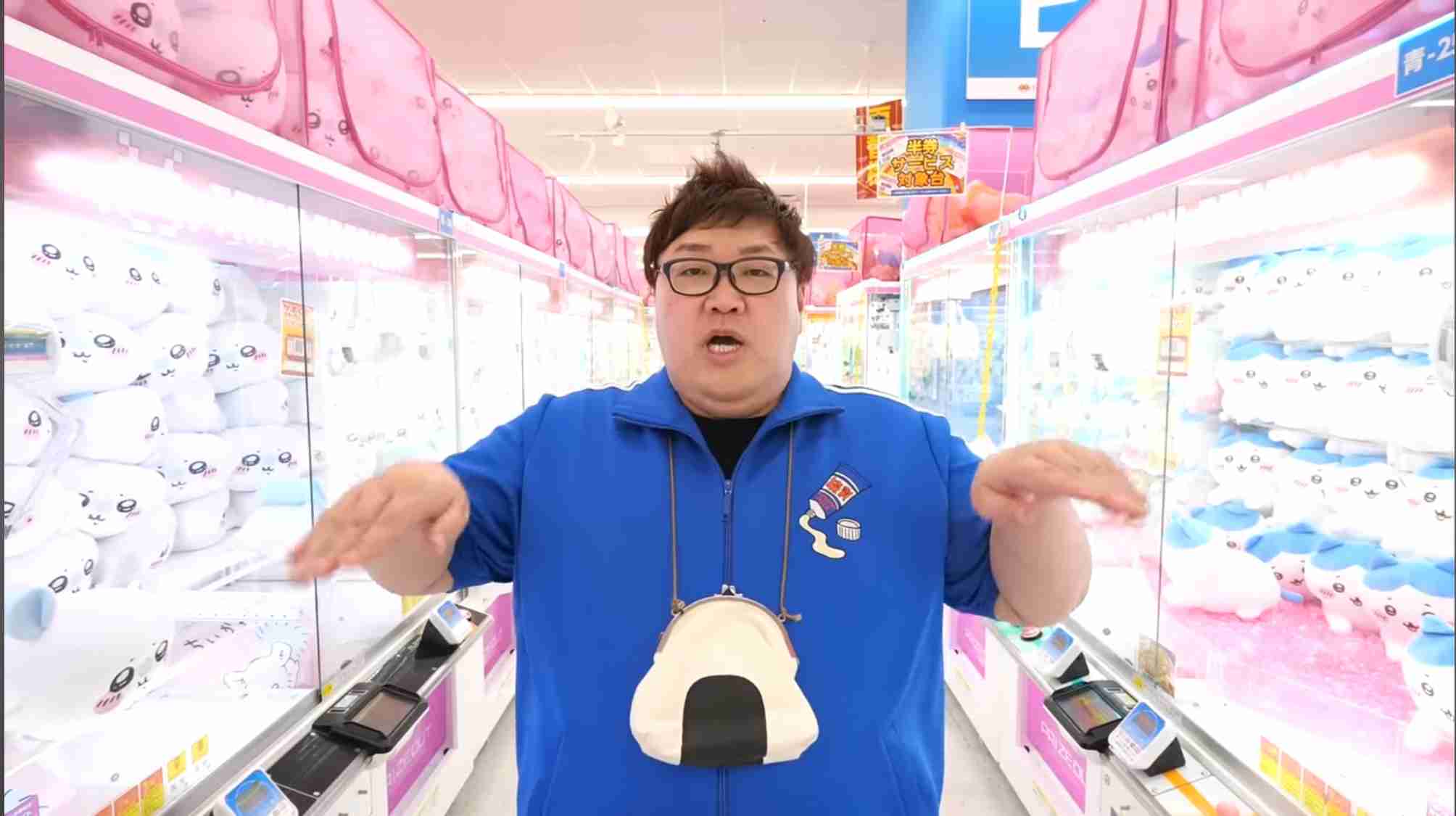 目黒蓮、フェンディトータルルックをまといミラノへ発つ　オニギリ型ミニバッグで遊び心あるスタイル披露