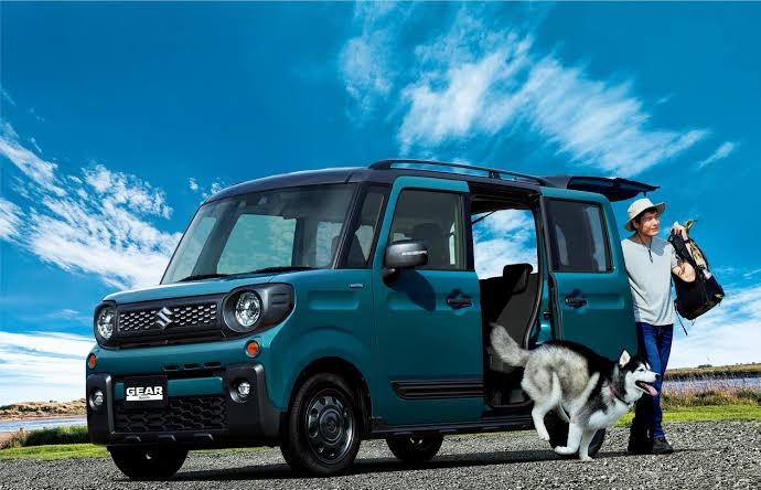 軽自動車の王者「N-BOX」に何が起きた？ 販売ランキングでついに「首位陥落」、その納得理由とは