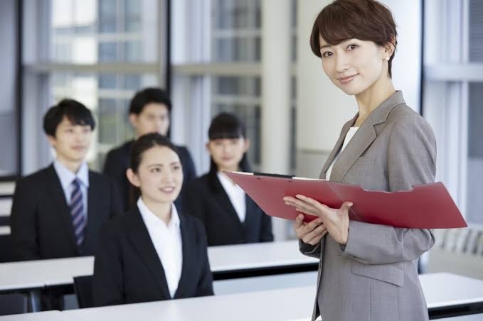 【仕事】人に教えるって、手当て付いてもいいくらいのストレスだと思う件