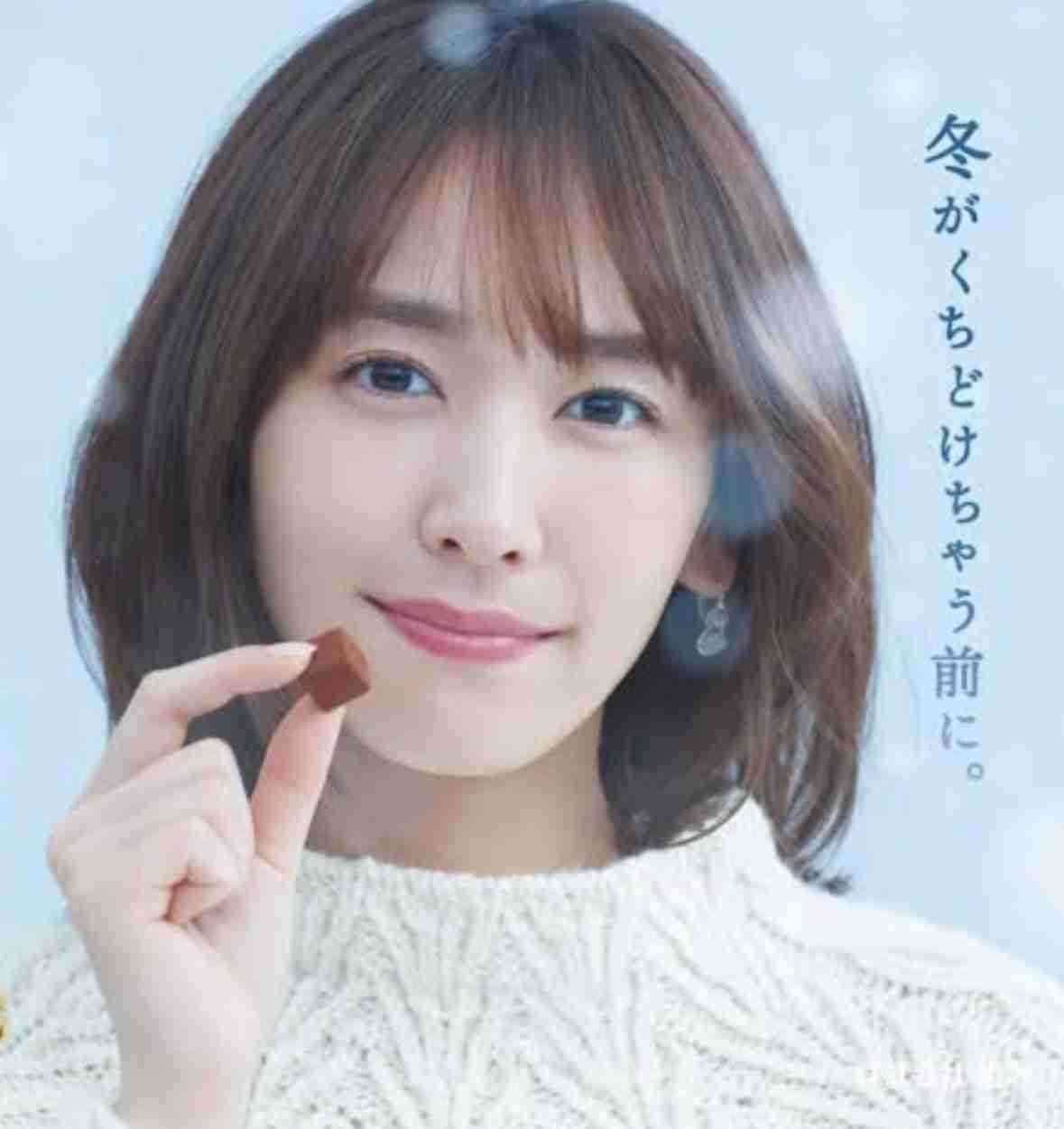 戸田恵梨香：「私服」を公開　「プラダ」サンダルを合わせた夏のピンクコーデ