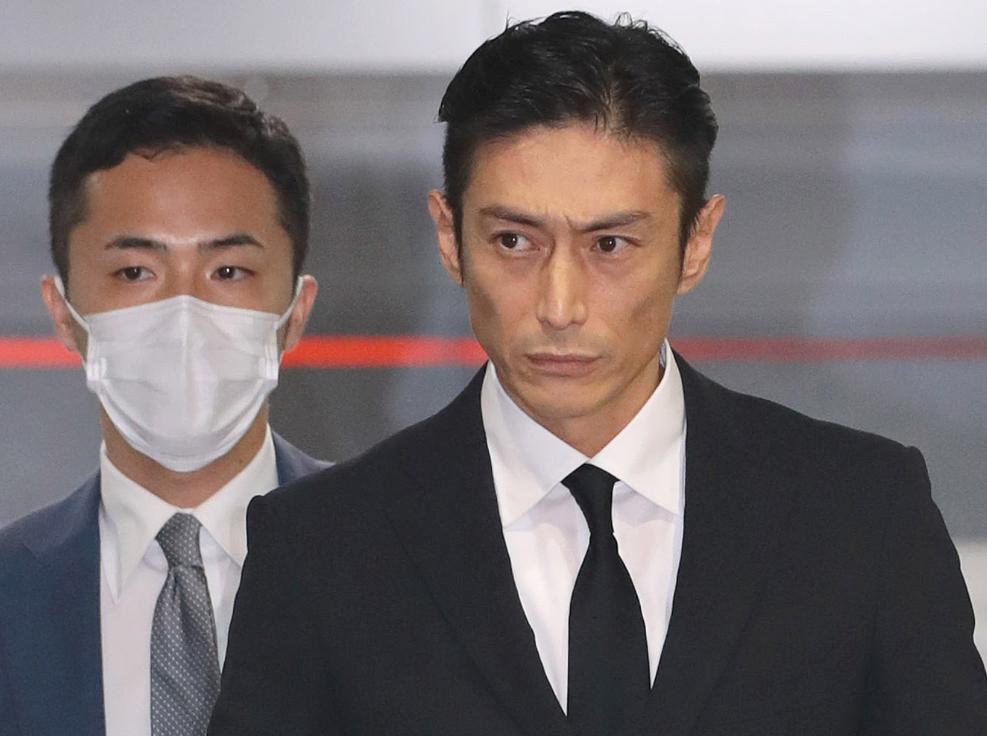 犯罪者の容姿を褒めることについてどう思いますか?