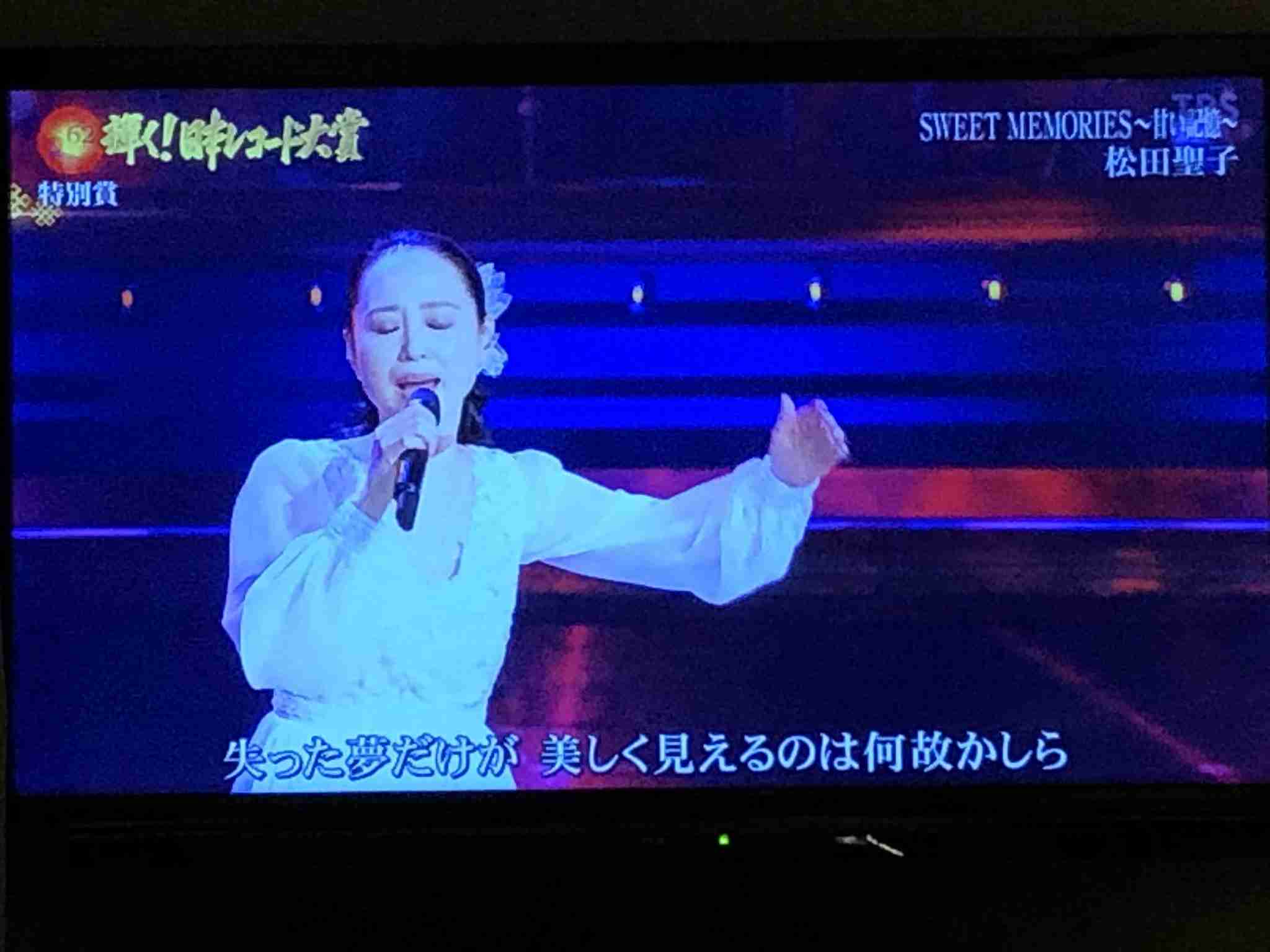恋愛の思い出って誰かに言いたいですか?