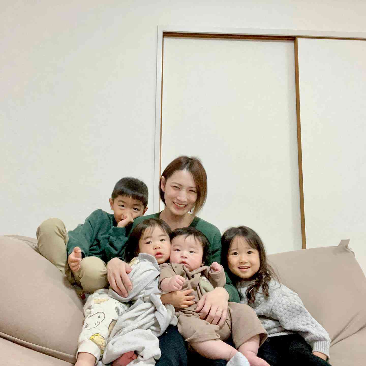 4人年子のワーママ、ワンオペ×寝坊した日のナイトルーティンがやばすぎる！　1秒も休めぬ孤軍奮闘に「尊敬」「このリアルさ政府に見てほしい」