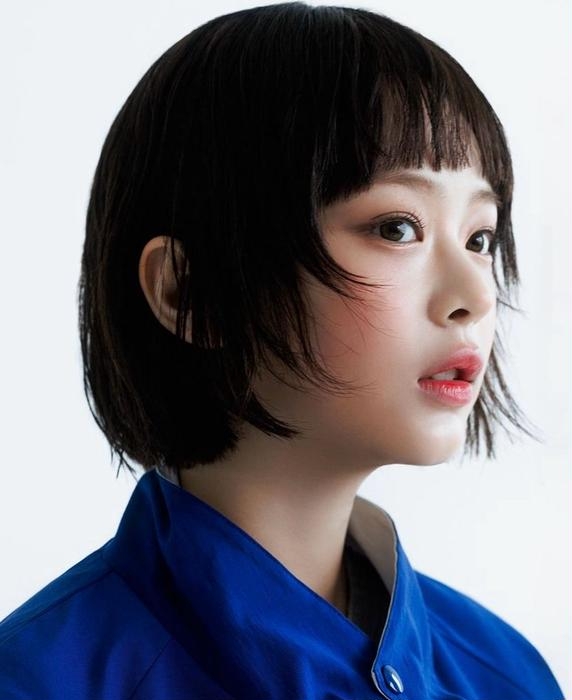 顔が小さい人