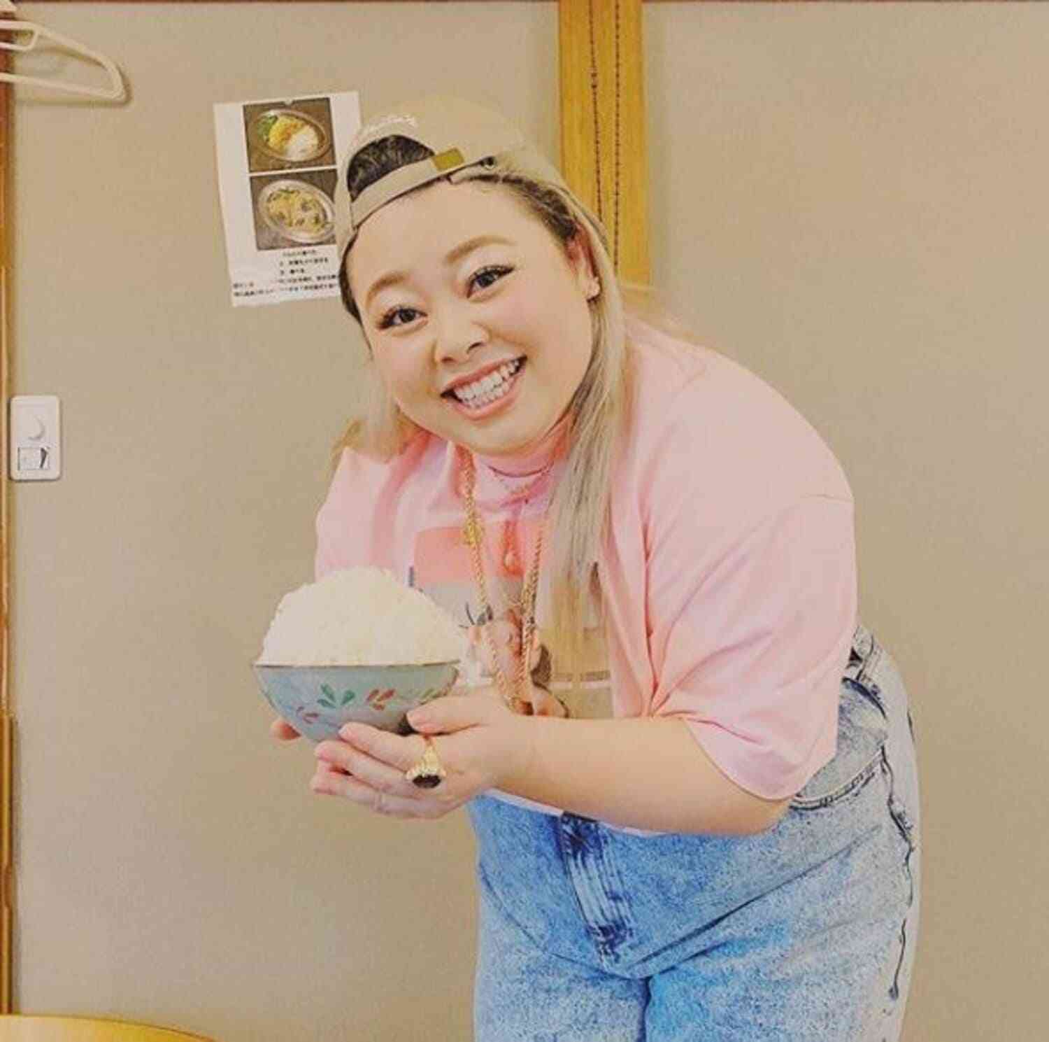 大盛りメニューの画像下さい