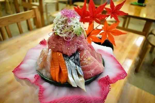 大盛りメニューの画像下さい