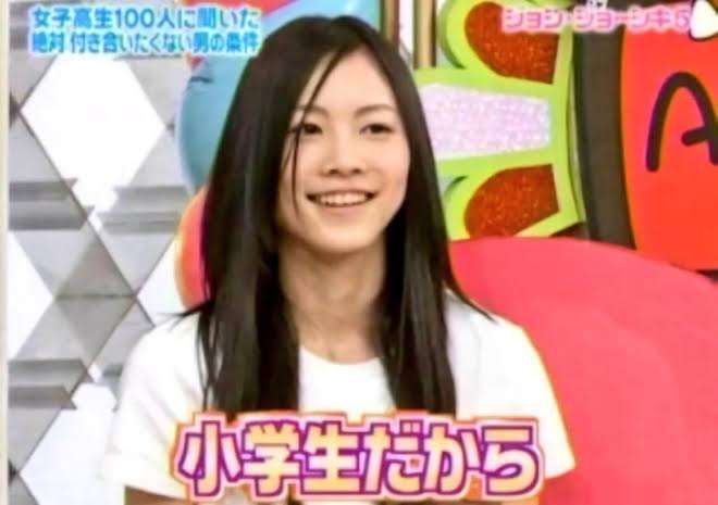 松井珠理奈、6年ぶり「週プレ」登場 水着姿で美ボディ輝く