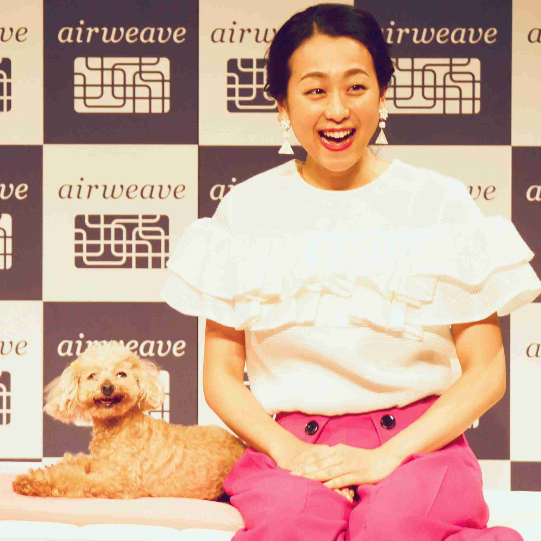 浅田真央さん　愛犬エアロが虹の橋を渡ったことを報告　「空に向かってぴょんぴょんと駆け上がり」「本当にありがとう」