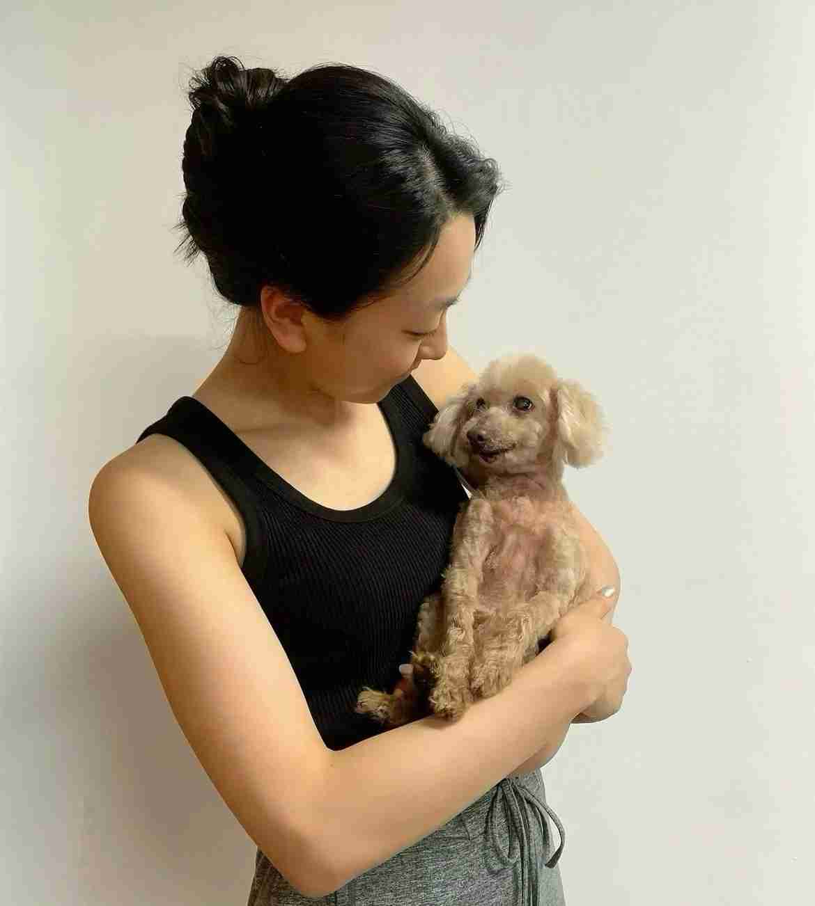 浅田真央さん　愛犬エアロが虹の橋を渡ったことを報告　「空に向かってぴょんぴょんと駆け上がり」「本当にありがとう」