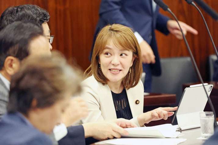 国会議員所得2530万円 5年ぶり増加、1億円超は7人