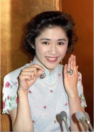 輪郭をシュッとさせたい
