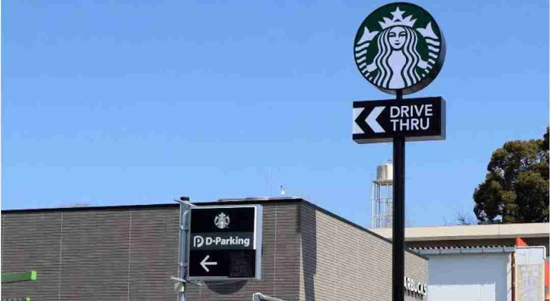 スタバに行く＝「見せびらかしたい」？　フラペチーノや“Macポチポチ問題”がコーヒーよりも話題になるワケ