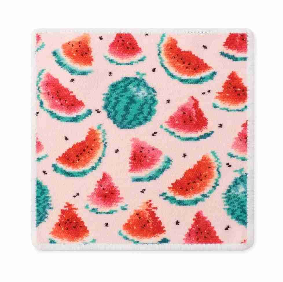 【ハンカチ】みんなの持ってるフェイラー見せて【ポーチ】