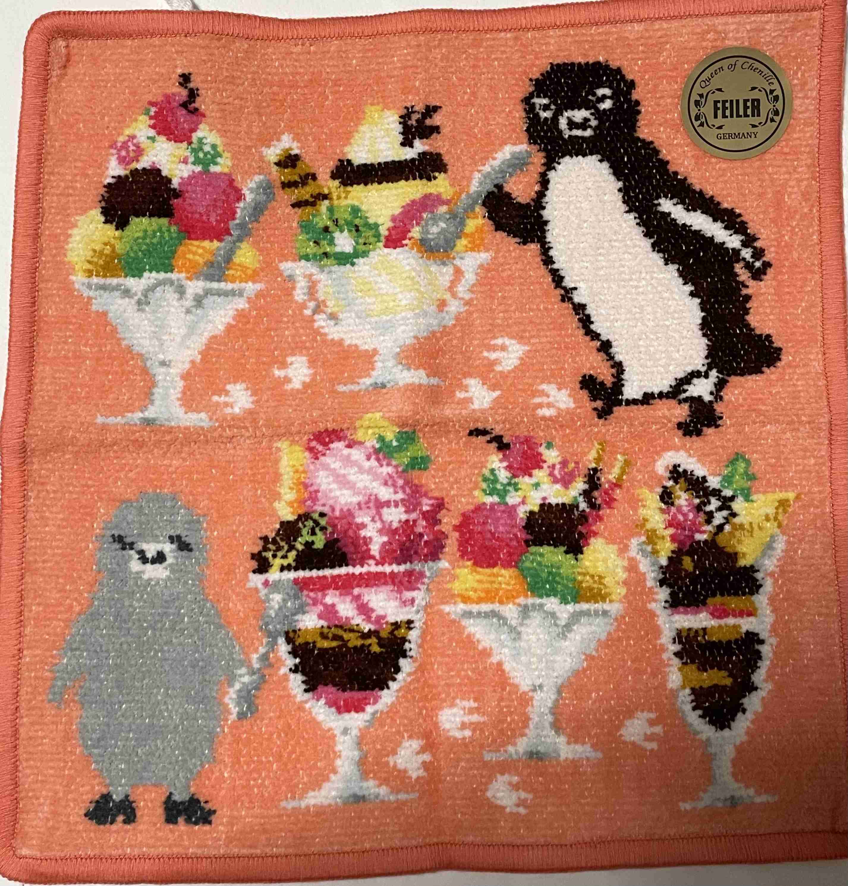 【ハンカチ】みんなの持ってるフェイラー見せて【ポーチ】