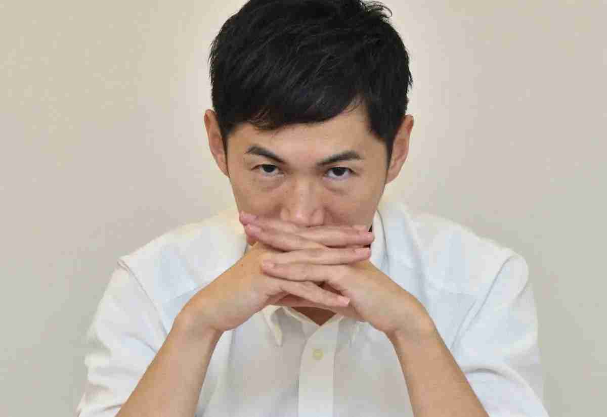 兵庫県知事の声が流れる自販機、パワハラ問題で「気色悪い」の声　県立高校にも設置、なぜ導入されたのか