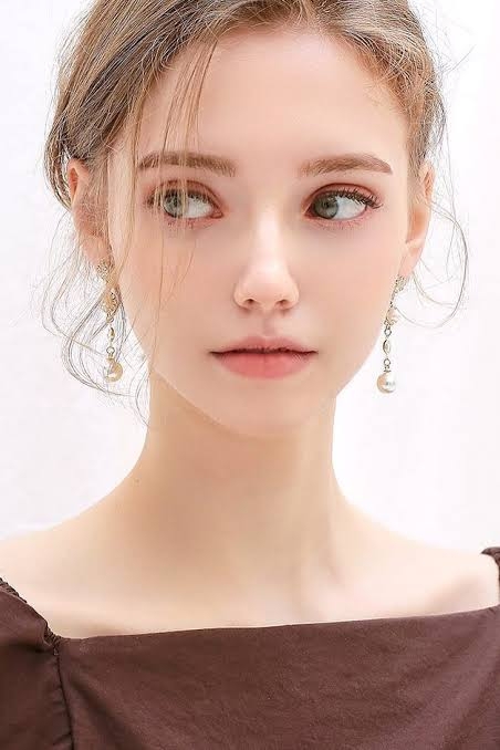 いくら整形しても「顔がデカい」と言われ…整形アカウント“炎上”の真相を本人に聞いた