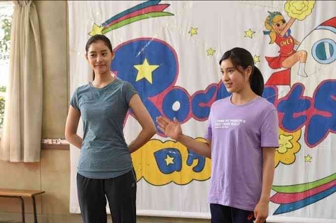 骨格ストレートの切ない所