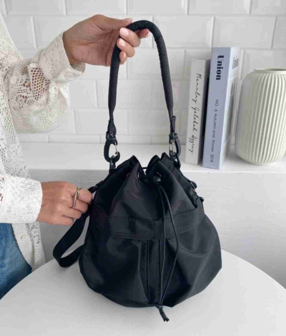 普段使いのバッグ、どんなの使ってますか？👜