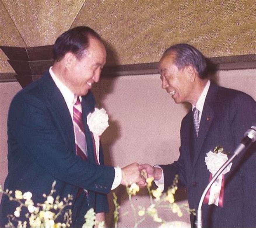 自民党総裁選　小林鷹之前経済安全保障担当大臣が出馬表明「総裁選挙に覚悟を持って出馬する」