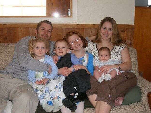 どこかに何かが隠れているような画像