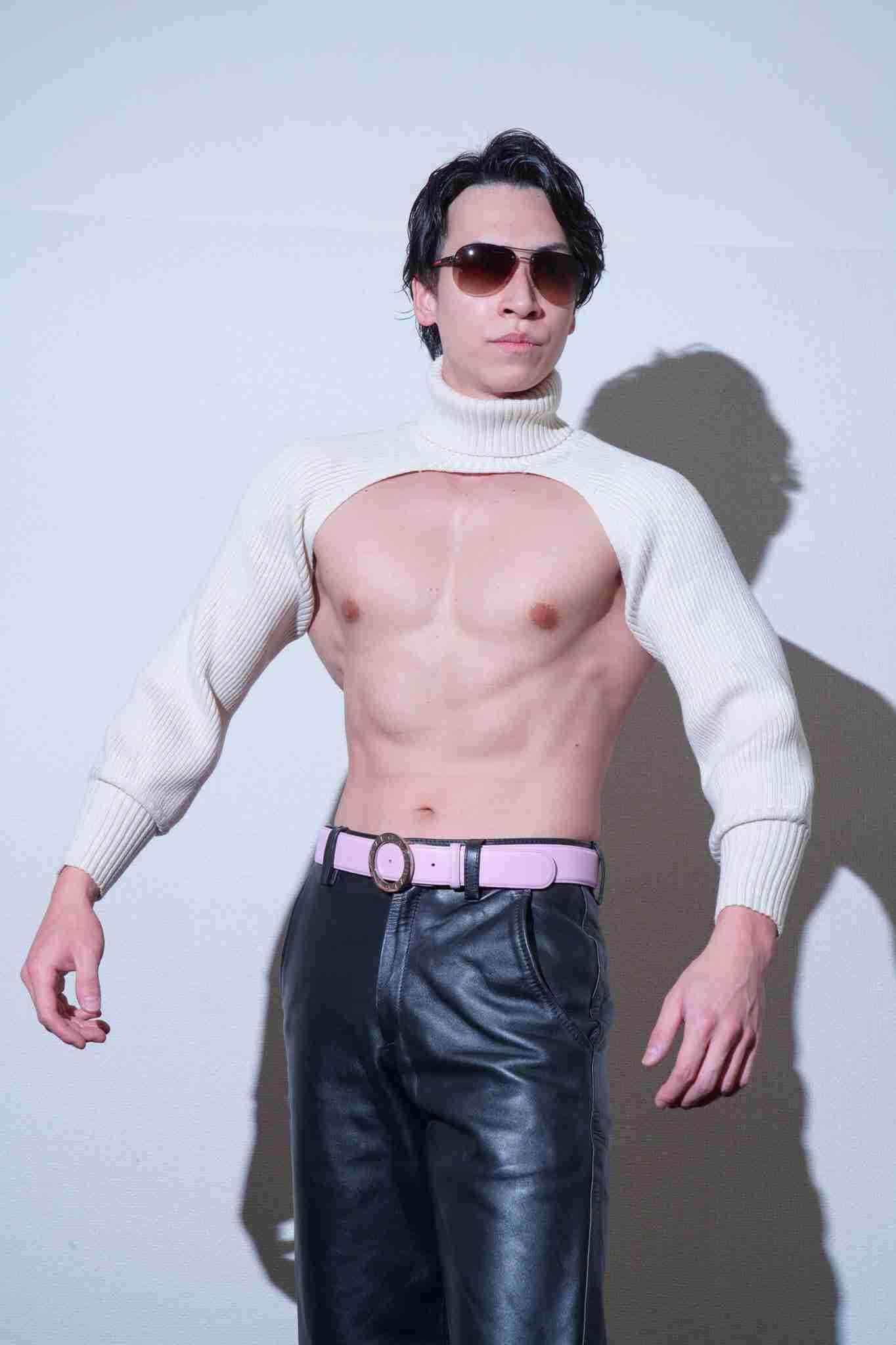 彼氏の私服の布の面積が少ない