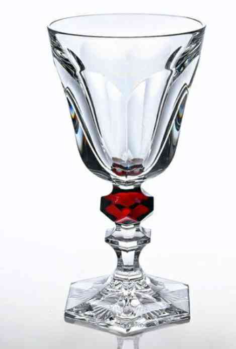 食器こだわっている人