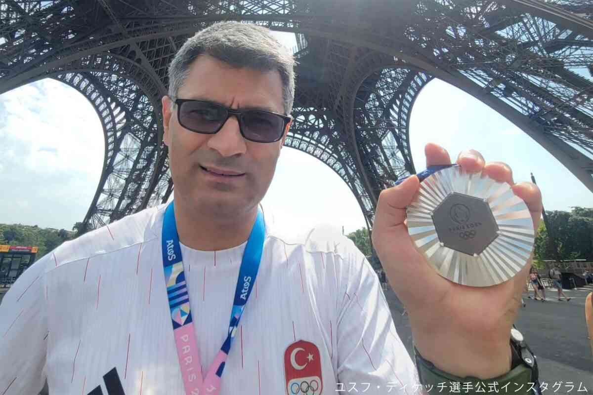イヤーマフなど射撃用の標準装備一切なし…トルコ代表『無課金おじさん』の衝撃スタイルにネット大反響「初期装備」「隠居した元凄腕エージェント」