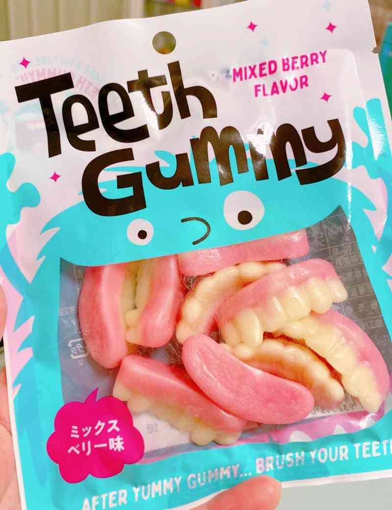 全方位ピンク！？【ミスド新作】 “やわ…もっちり”食感「白いポン・デ・いちごみるく」全3種が登場！