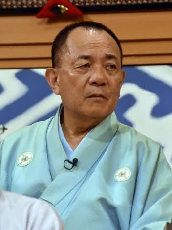 「映像流さないのどういうこと」アラン・ドロン “お蔵入り” で騒然…フジテレビといまだ深い溝が残る “国民的アイドルグループ”