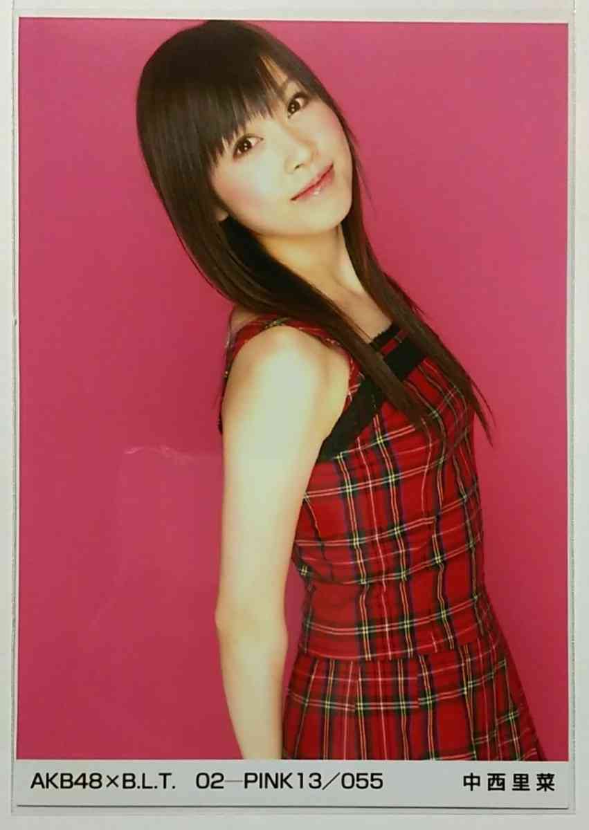 「人気アイドルグループ」の元メンバーがセクシー女優に。アイドル時代と同じ“本名”で活動するワケ