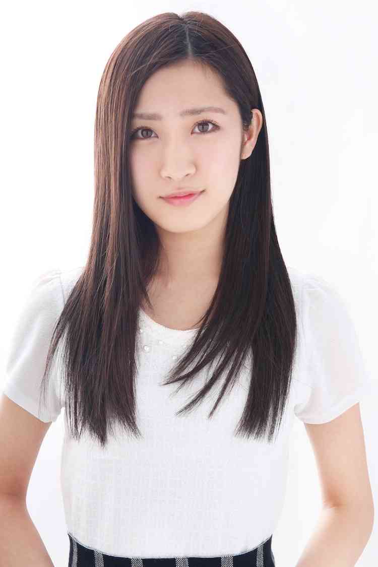 「人気アイドルグループ」の元メンバーがセクシー女優に。アイドル時代と同じ“本名”で活動するワケ