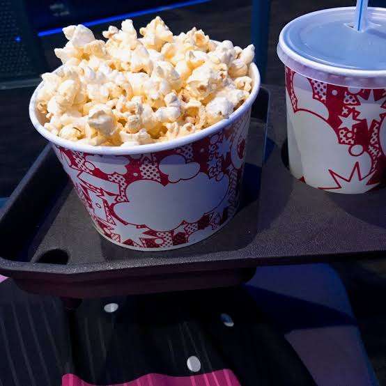 映画館に行ったらお客が自分だけだったことありますか?