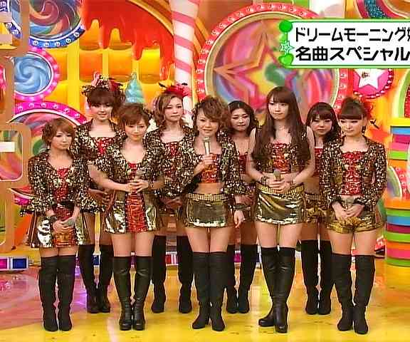 芸能人の集合写真を貼るトピ