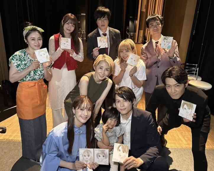 芸能人の集合写真を貼るトピ
