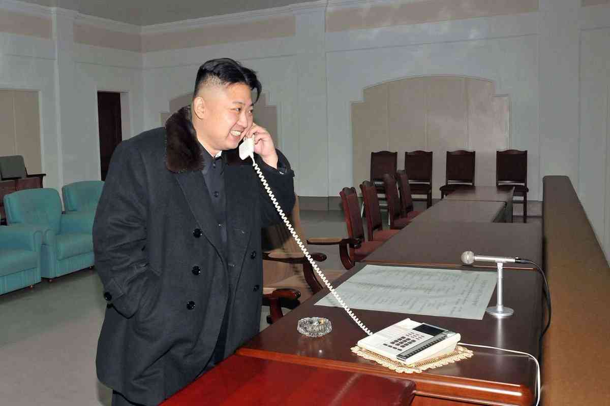 北朝鮮 新たに弾道ミサイル可能性あるもの 日本のEEZ外落下か