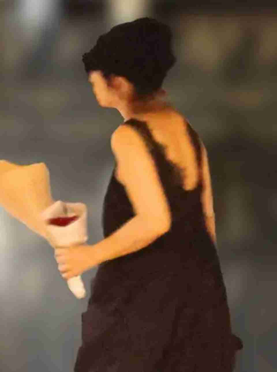 《独自》斉藤由貴　60代不倫医師との関係が続いていた！目撃した58歳誕生日の“セクシーワンピ”で夜這い姿
